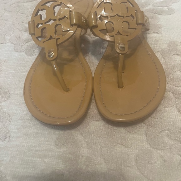 Tory Burch Miller Sandals EUC - Picture 10 of 16